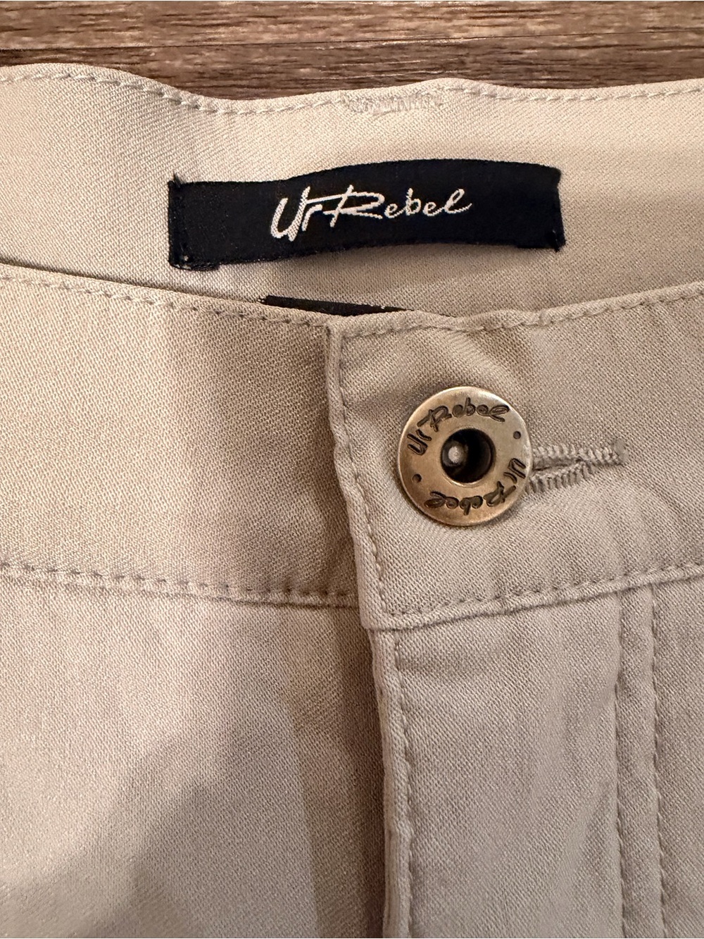UR Rebel Gray/Beige Cropped Pants for Women - Picture 2 of 6